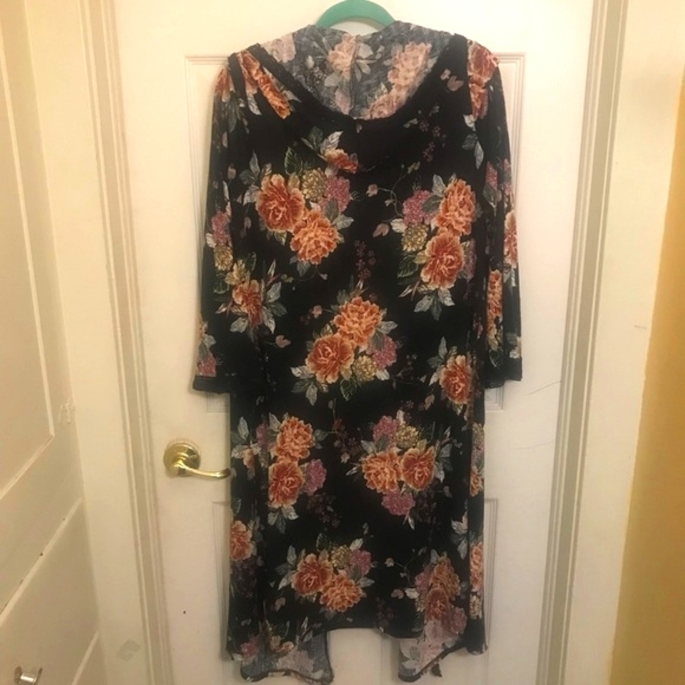 Xhileration hooded soft robe size L